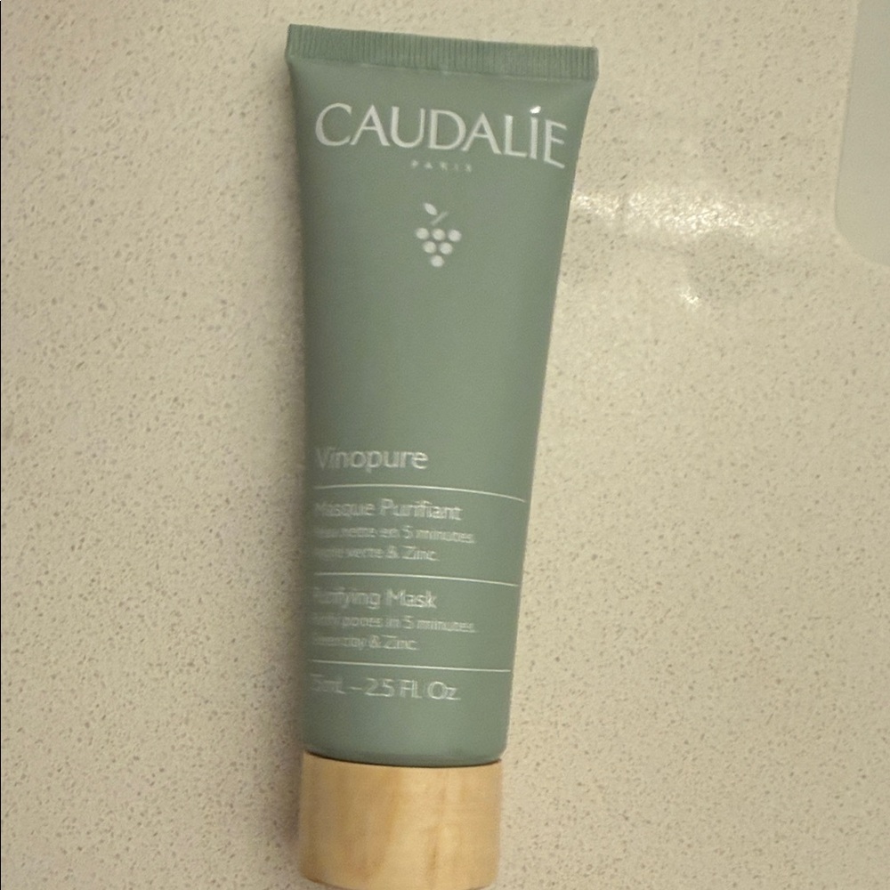 Caudalie Vinopure Purifying Mask in Sage Green